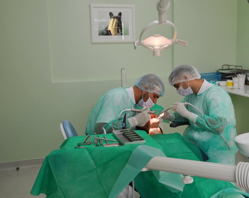 Artistic Dent - Clinica stomatologica, Bucuresti